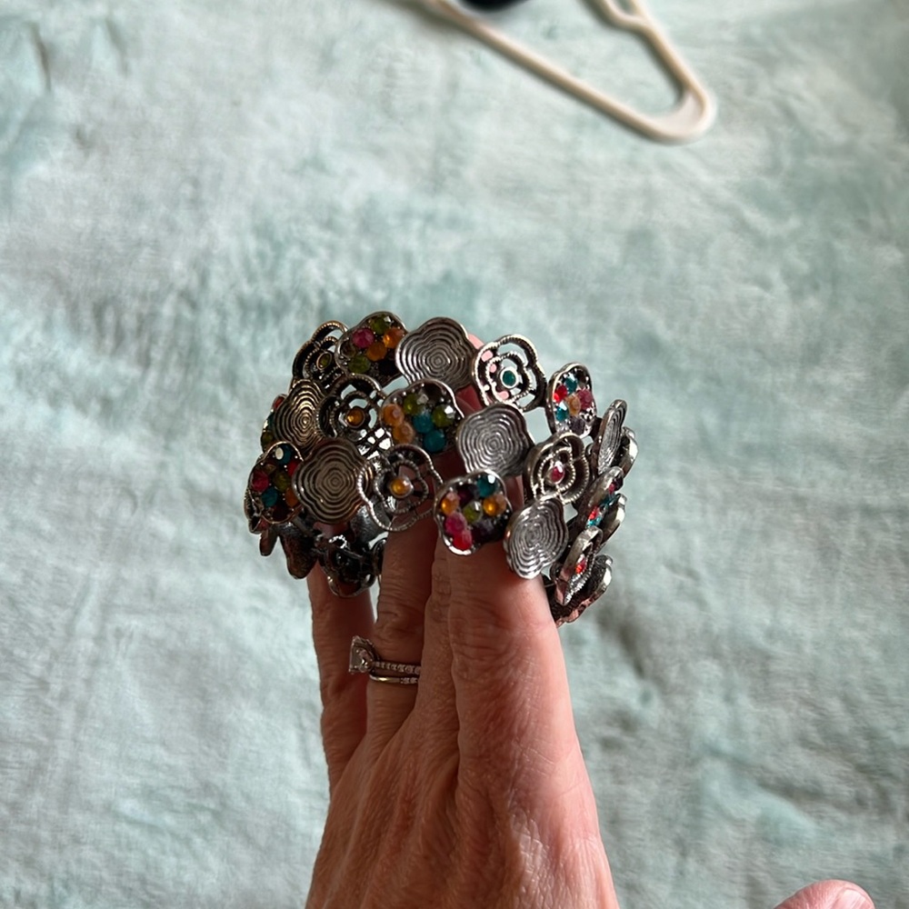 Jeweled coffee bracelet Excellent condition